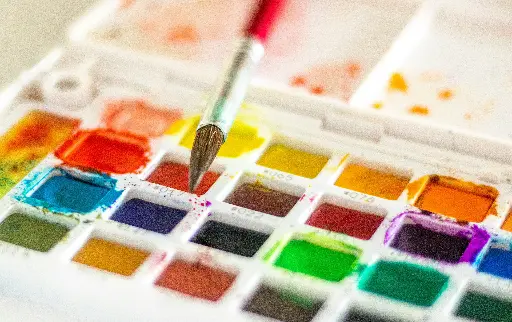 Watercolor Paint Set (18 Colors + Brush)